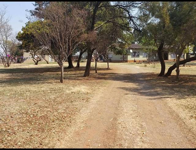 FARM FOR SALE IN MEYERTON CENTRAL
